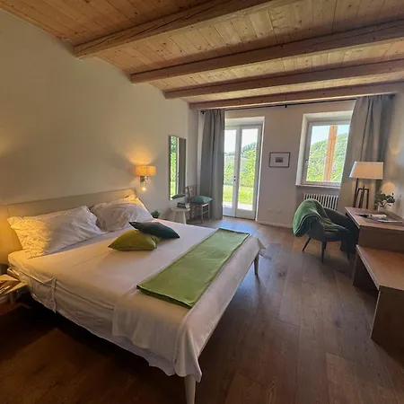 La Ginestra Piemonte With Private Pool