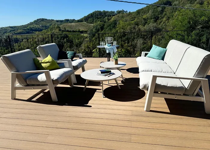 La Ginestra Piemonte With Private Pool
